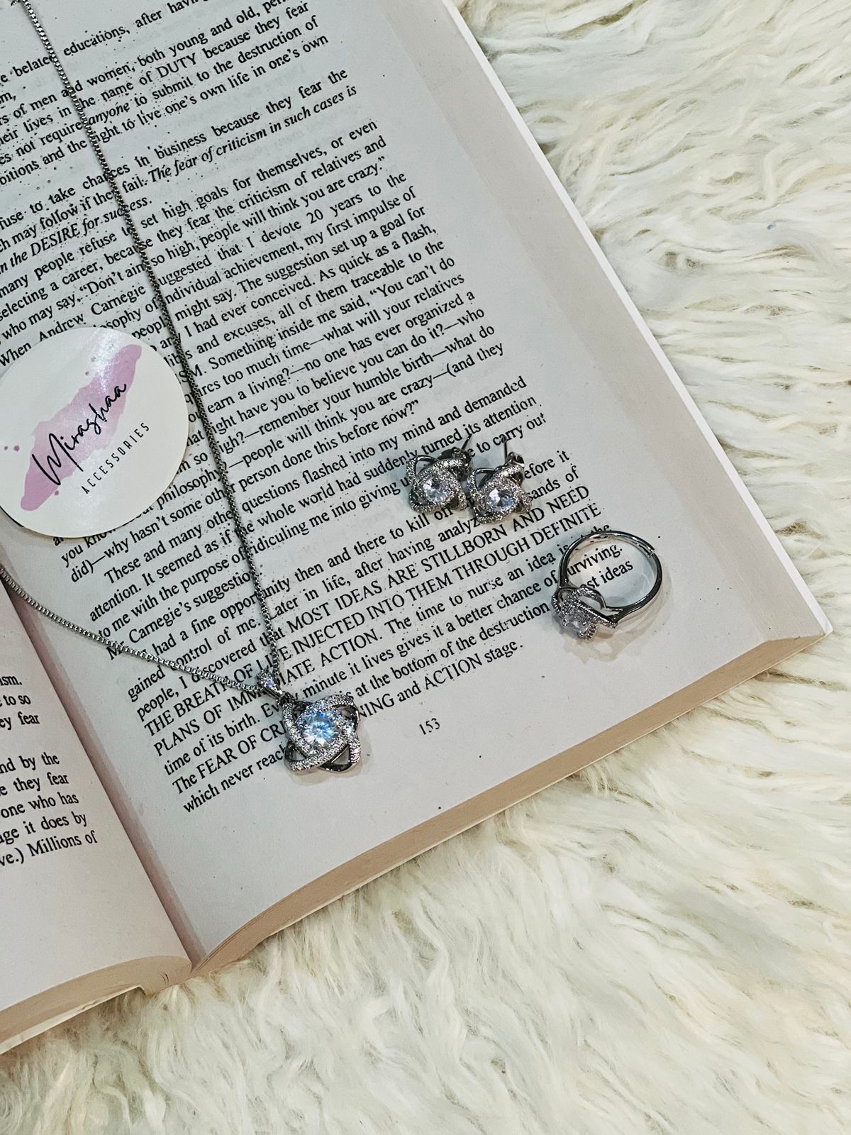 Mirashaa White Premium Set