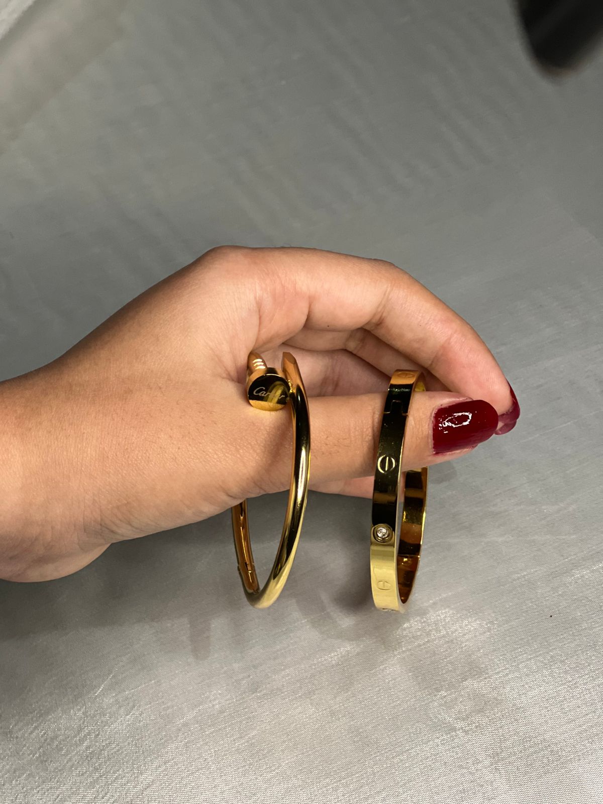 Cartier HandCuff's Deal